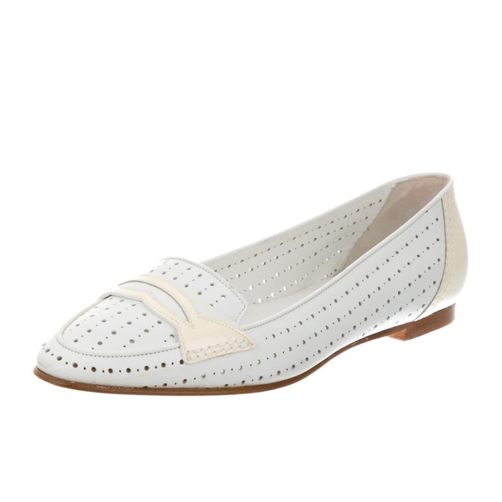 CHANEL perforated leather loafers